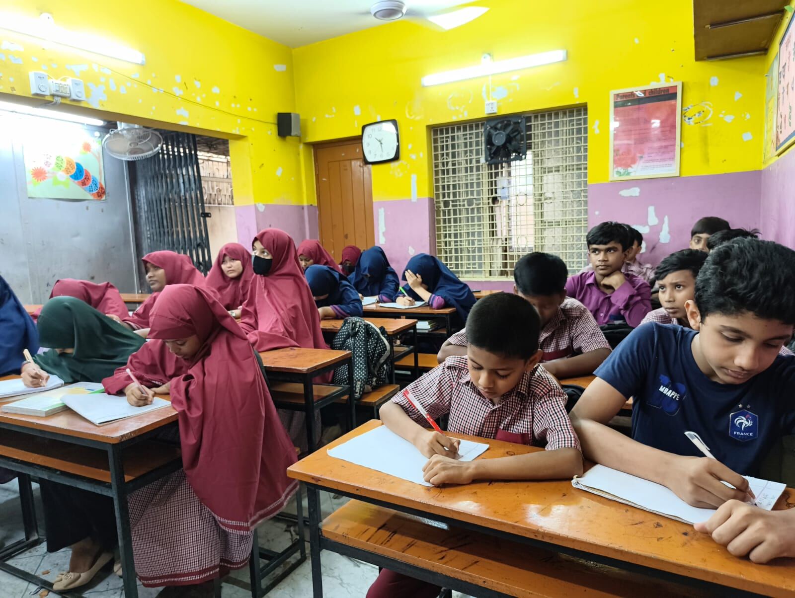 A classroom session at Alor Path School in Mirpur